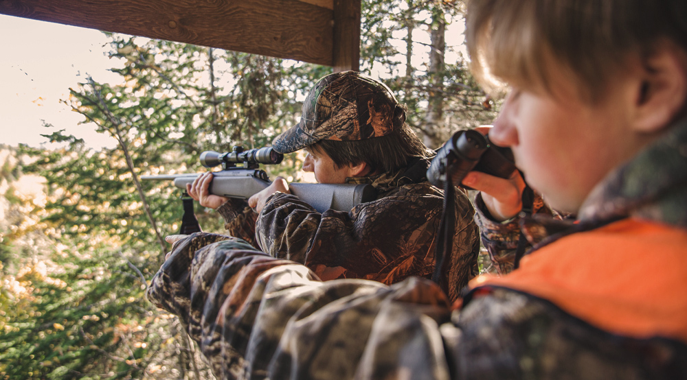 Deux chasseurs en action.